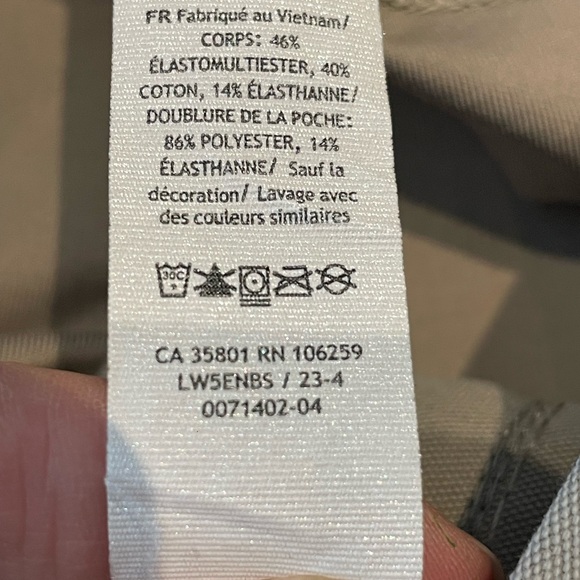 Lululemon Light Utilitech Cargo Pocket High-Rise Pant - Picture 7 of 7